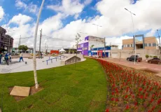 Prefeitura de Teixeira de Freitas avança com obra da Praça Joana Angélica