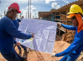 Prefeitura de Teixeira de Freitas constrói nova escola vai atender até 640 estudantes no bairro Tancredo Neves