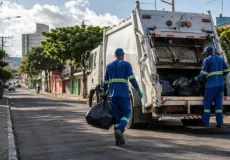 Prefeitura de Teixeira de Freitas decreta emergência na coleta de lixo