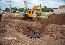 Prefeitura de Teixeira de Freitas executa primeira etapa de projeto que levará pavimentação ao Estância Biquíni