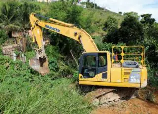 Prefeitura de Teixeira de Freitas inicia obras de recuperação da Ladeira do Colina