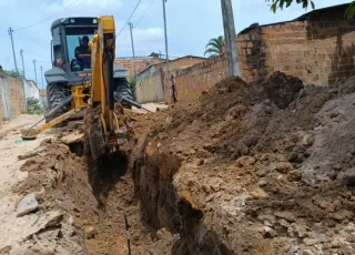 Prefeitura de Teixeira de Freitas inicia sistema de drenagem  no bairro Liberdade II