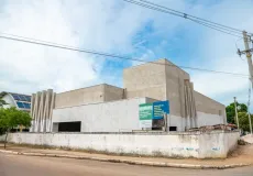 Prefeitura de Teixeira de Freitas investe em auditório escolar com capacidade para 500 lugares