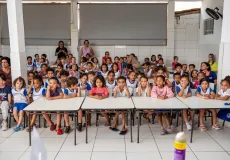 Prefeitura de Teixeira de Freitas leva ações de saúde para 22 mil estudantes da rede municipal
