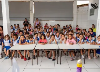 Prefeitura de Teixeira de Freitas leva ações de saúde para 22 mil estudantes da rede municipal
