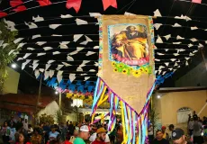Prefeitura de Teixeira de Freitas leva o São João dos Bairros aos moradores da Lagoa 