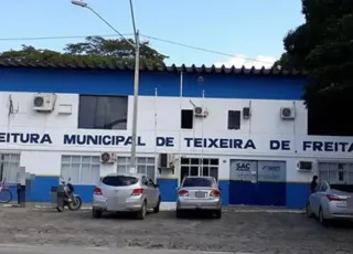 Prefeitura de Teixeira de Freitas notifica empresa de coleta de lixo após paralisação ilegal orientada por sindicato