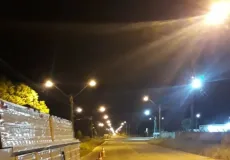 Prefeitura de Teixeira de Freitas reforça segurança na BA 290 com manutenção na iluminação pública