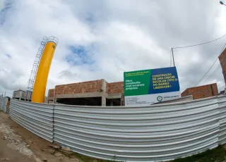 Prefeitura de Teixera prossegue com construção de unidade de ensino do bairro Liberdade I 