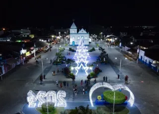 Prefeitura do Prado encanta a cidade com deslumbrantes luzes de Natal