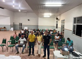 Prefeitura Municipal de Nova Viçosa e Instituto Profissão oferecem cursos de operação de máquinas pesadas 