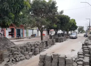 Prefeitura Municipal inicia obras de pavimentação da Avenida Rio Mucuri no bairro Triângulo Leal em Itabatã