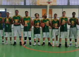 Prefeitura parabeniza time teixeirense campeão na Copa Belmonte de Basquete