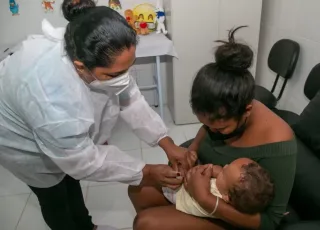 Prefeitura prossegue com vacinação contra Covid-19 de crianças a partir de 6 meses; confira locais de aplicação da Pfizer Baby