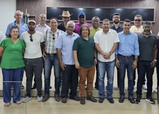 Presidente do SINJORBA Moacy Neves se reúne com jornalistas em Teixeira de Freitas com foco no Congresso Estadual