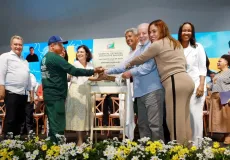 Presidente Lula inaugura o Hospital Estadual Costa das Baleias, maior unidade hospitalar do extremo sul da Bahia