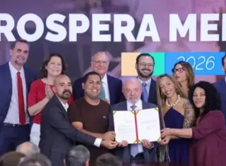 Presidente Lula sanciona perdão de R$ 12,5 bilhões em dívidas de MEIs; veja quem será beneficiado