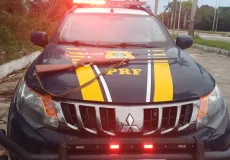 PRF cumpre mandado de prisão e apreende arma e munições em Teixeira de Freitas (BA)