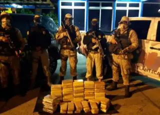 PRF e CIPE/MA apreendem grande quantidade de droga que ia para Porto Seguro