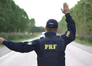 PRF na Bahia informa interdição de trecho na BR 324