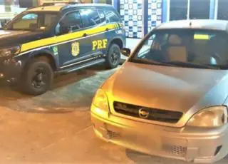 PRF recupera Corsa furtado há 12 anos