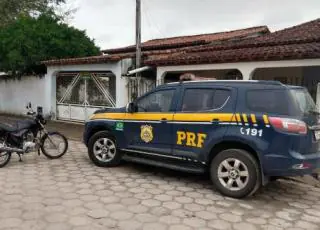 PRF recupera motocicleta com restrição de furto/roubo na BR 418