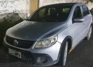 PRF recupera veículo furtado em Eunápolis