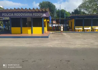 PRFs socorrem mulher em Teixeira de Freitas e promovem encontro com a família