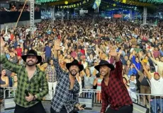Primeira noite da Festa do Casamenteiro reúne grande público e celebra tradição com muita música em Posto da Mata