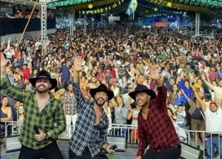 Primeira noite da Festa do Casamenteiro reúne grande público e celebra tradição com muita música em Posto da Mata