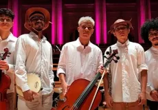 Professor da Casa da Cultura integra grupo musical que representará Teixeira de Freitas em festival internacional