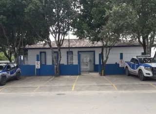 Professor é preso por estupro de vulnerável contra adolescente em Teixeira de Freitas