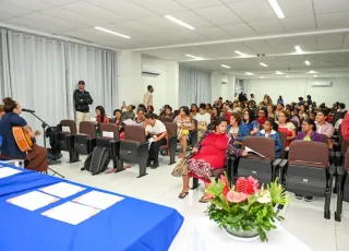 Projeto Caminhando Para o Futuro completa 1 ano transformando histórias por meio da qualificação e da geração de renda
