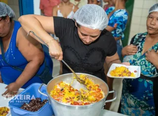 Projeto Caminhando para o Futuro promove oficina de culinária e fortalece aprendizado em Teixeira de Freitas