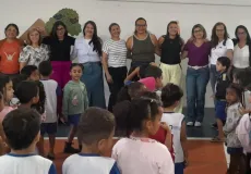 Projeto leva literatura e imaginação para dentro das escolas municipais de Teixeira de Freitas