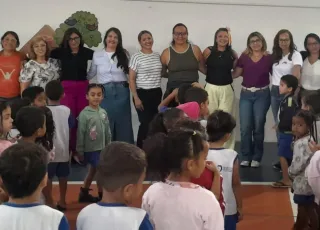 Projeto leva literatura e imaginação para dentro das escolas municipais de Teixeira de Freitas
