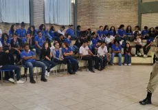 Projeto Rede Cidadã  da PM segue realizando palestras contra às drogas em escolas de Teixeira de Freitas