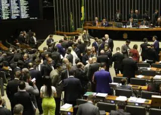 Projeto sobre porte de armas pode ser votado esta semana na Câmara