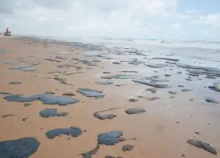 Prorrogada MP de auxílio para pescador afetado por mancha de óleo