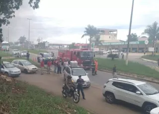 Inconformados com o resultados da eleição  bolsonaristas interditam a BR 101 em várias cidades do extremo sul da Bahia