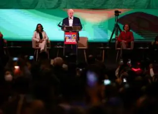 PT lança pré-candidatura de Lula à presidência com Alckmin como vice