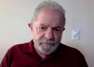 PT pode abrir mão de disputar Presidência em 2022, diz Lula