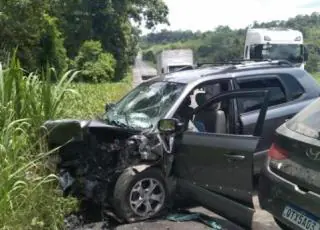 Quatro pessoas morrem em acidente na BR 101