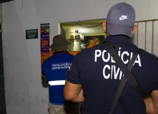 Quinze pessoas são flagradas desrespeitando toque de recolher na última noite na Bahia