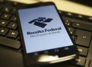 Receita Federal adia regra de notas fiscais e dá fôlego extra às empresas no fim do ano    