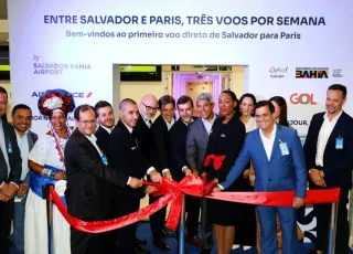 Recepção de 350 passageiros marca início dos voos diretos entre Salvador e Paris