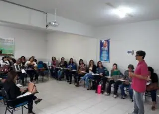 Rede municipal de ensino inicia estudos para a construção do Referencial Curricular Municipal