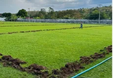 Reforma do Estádio Municipal “O Gobirão” de Vereda avança com instalação de novo sistema de irrigação e alambrado