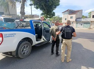 Reincidente em furtos e fraudes é detido após novo crime contra idoso em Eunápolis