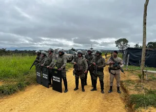 Reintegração de posse em fazenda de Guaratinga transcorre de forma pacífica